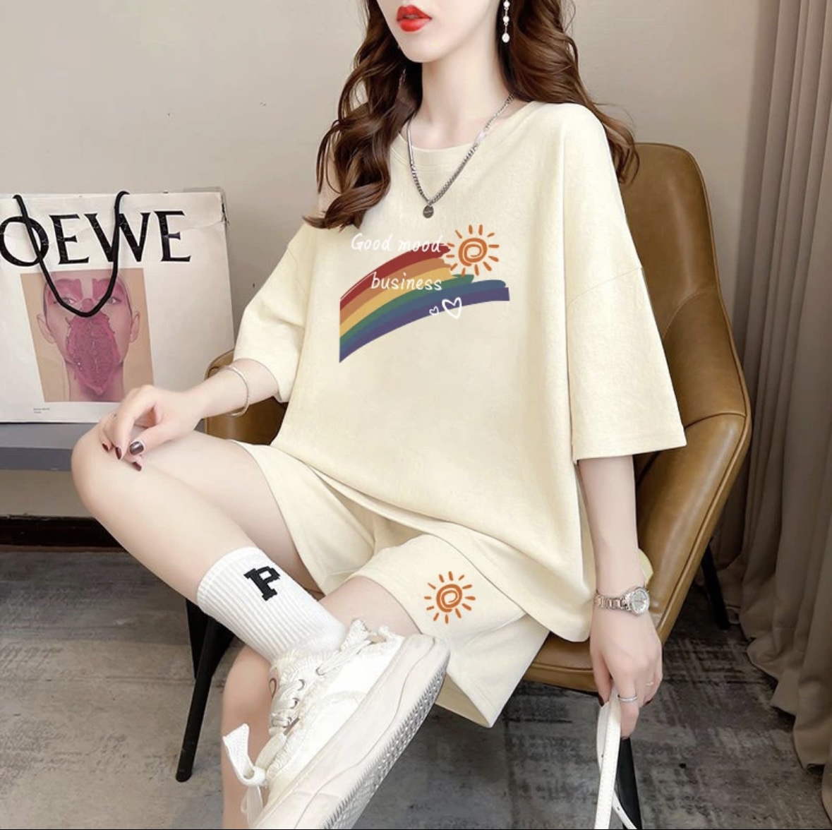 Fashion women's summer shorts  - đánh giá và giá T-Shirts